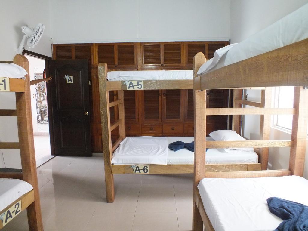 Hostal Casa Paraiso Меделин Стая снимка