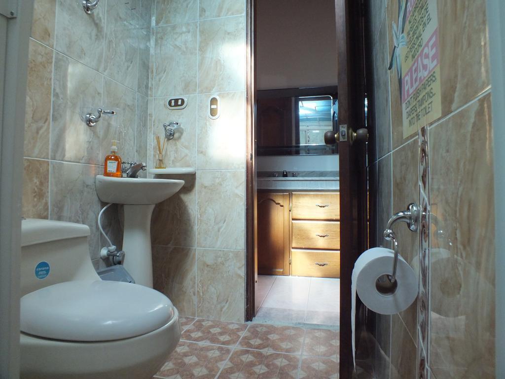 Hostal Casa Paraiso Меделин Екстериор снимка